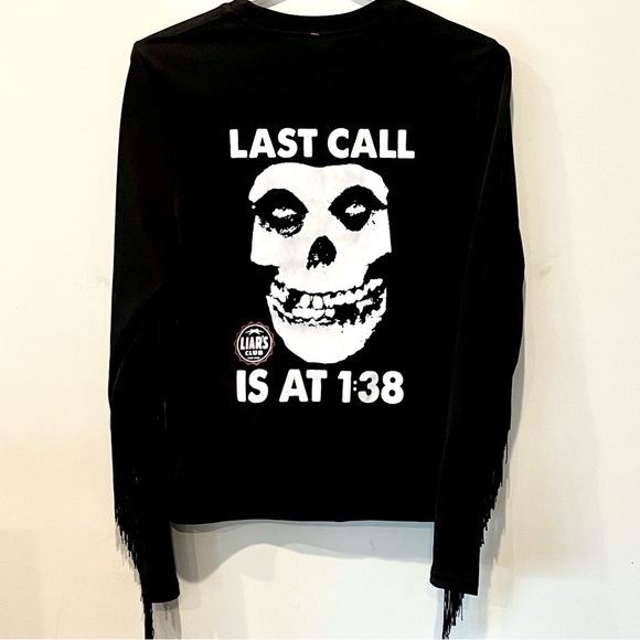 Liar’s Club Misfit Women’s Black Long Fringe Sleeve Ghost Bella Top Size L NWT - Picture 6 of 10